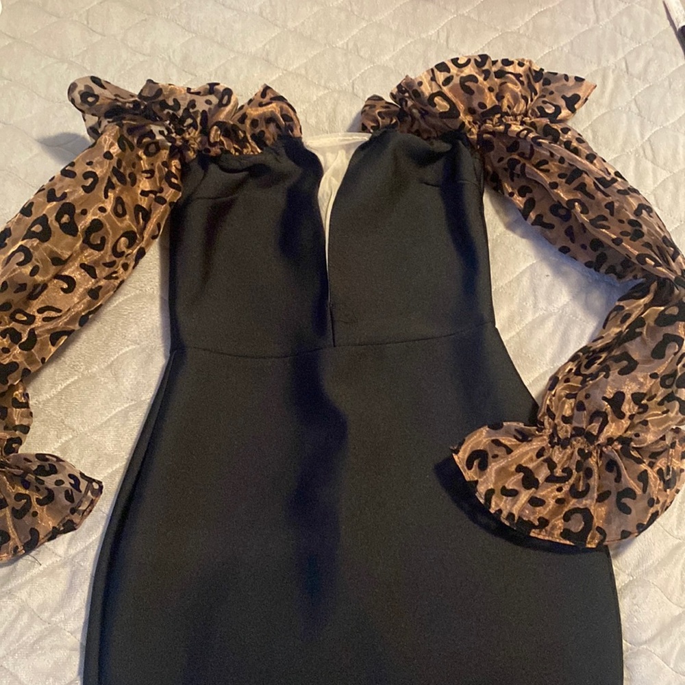 Bandage 🐆 puff sleeve dress